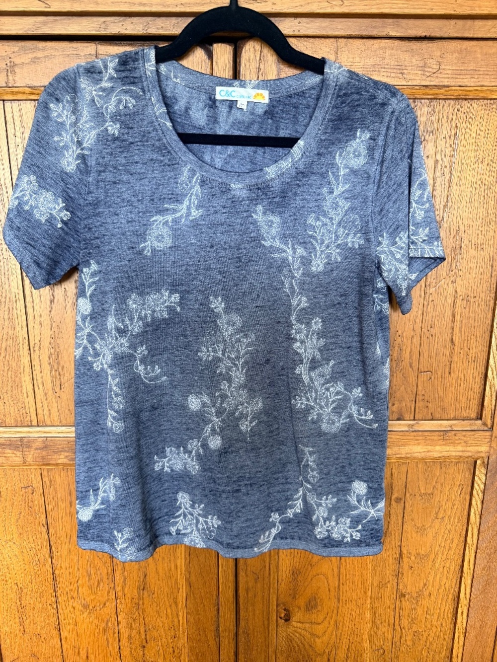 C&C California short sleeve burnout tee M